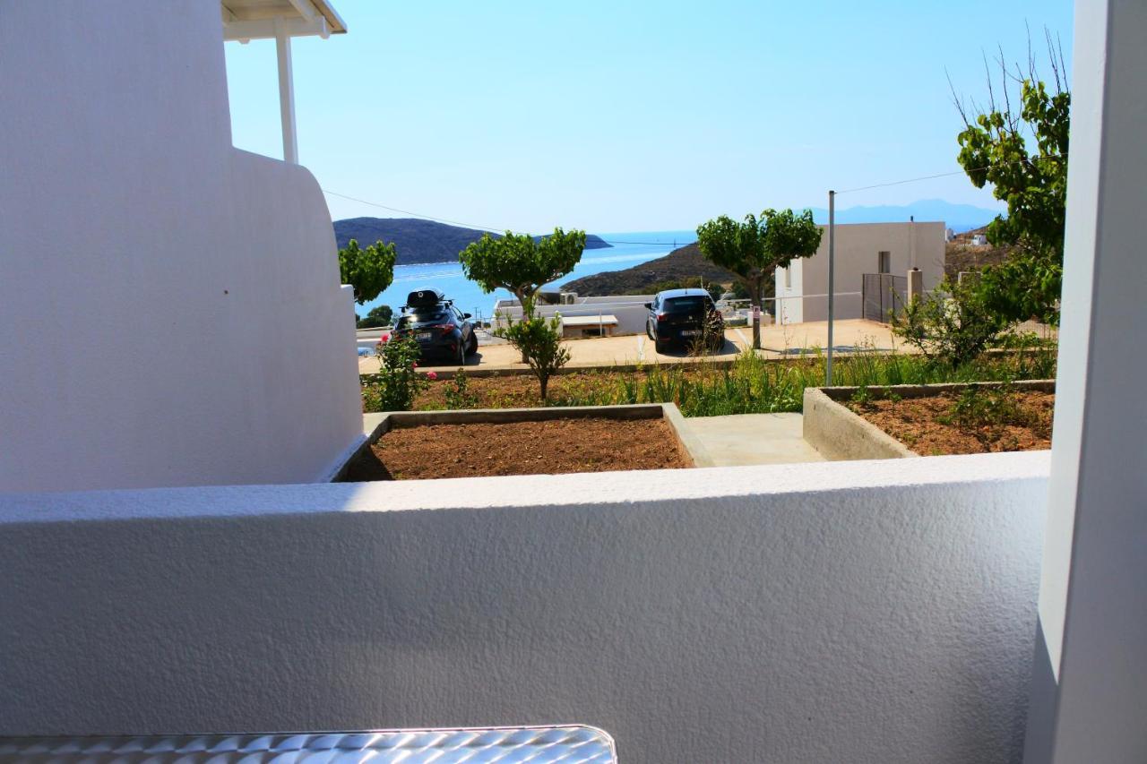 Petteo Serifos Livadakia Exteriör bild